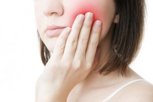 歯ぐきが腫れて痛い